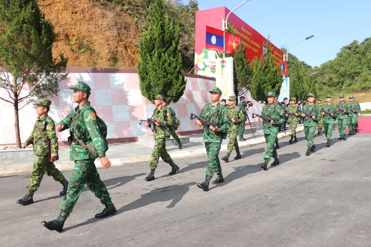 Chung tay xây đắp mối quan hệ hữu nghị vĩ đại, đoàn kết đặc biệt và hợp tác toàn diện Việt Nam-Lào