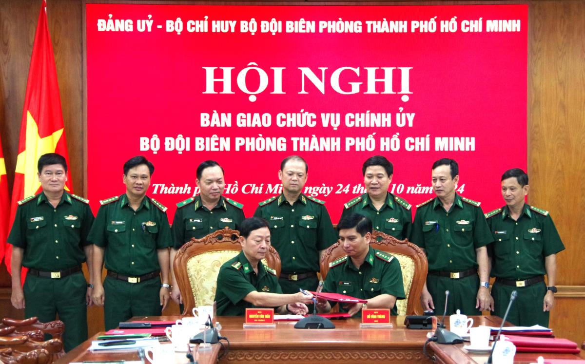 Đại tá Đỗ Vĩnh Thăng giữ chức vụ Chính ủy BĐBP thành phố Hồ Chí Minh