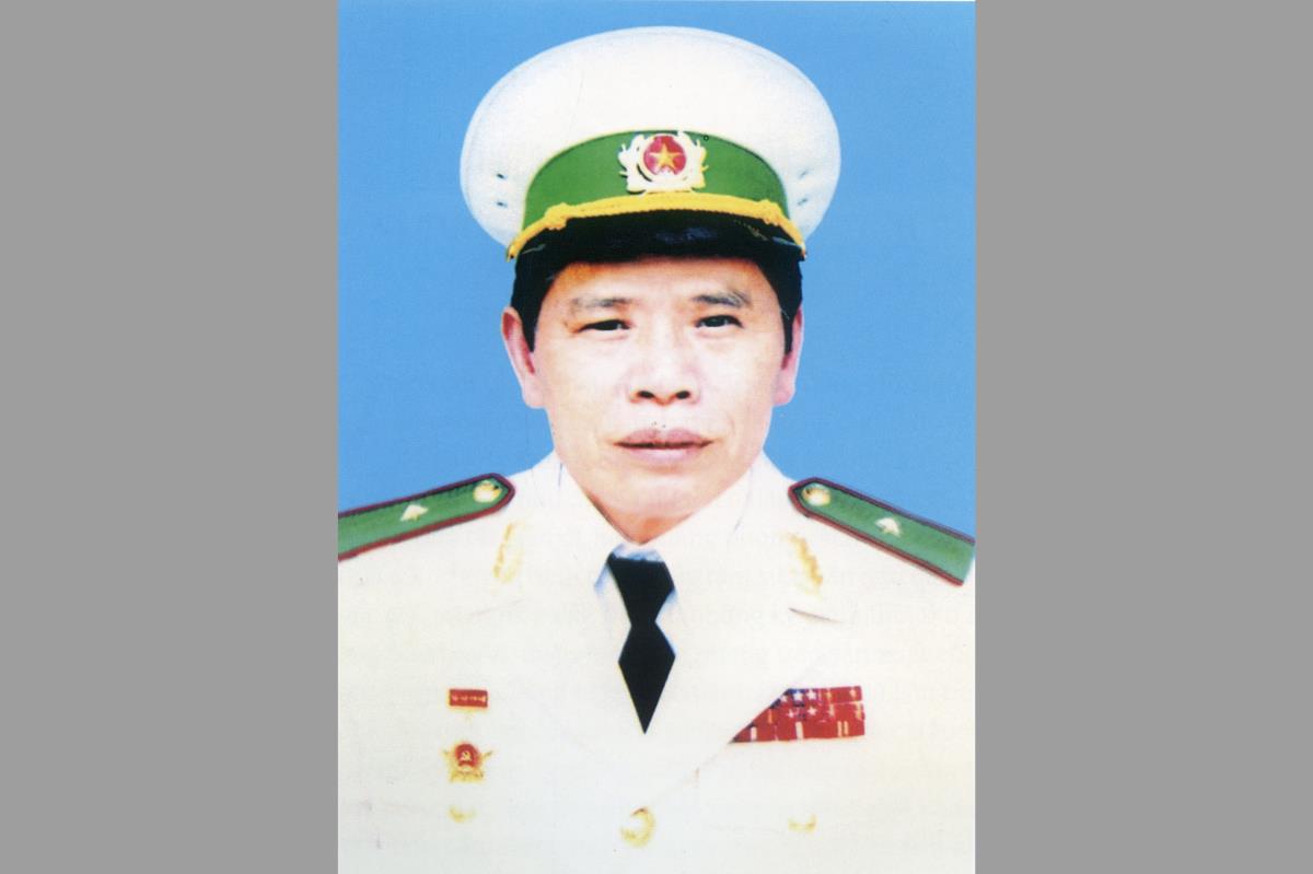 Thiếu tướng Hồ Trọng Lâm - Vị tướng gần gũi và chân tình