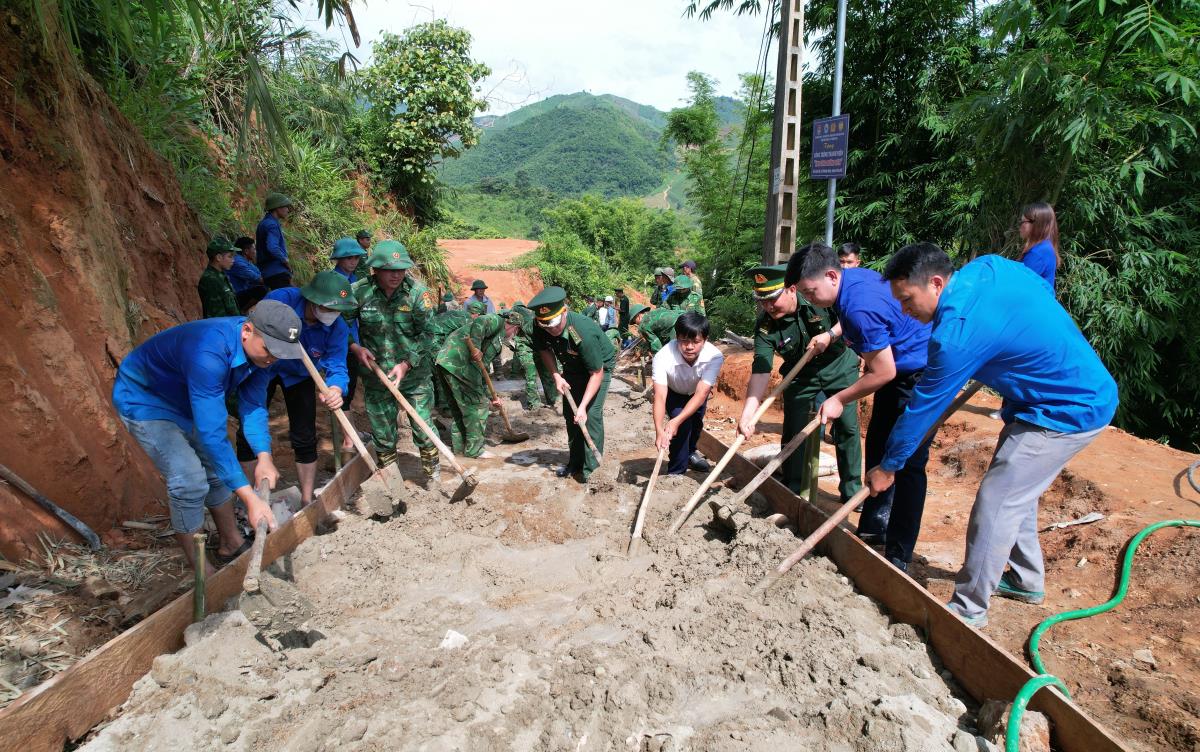 Sơn La: Nhiều hoạt động trong chiến dịch tình nguyện Hành quân xanh