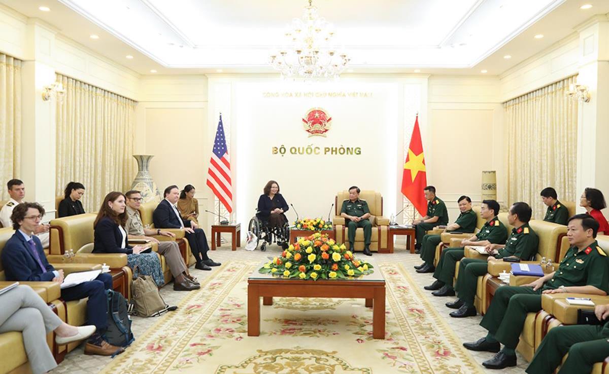 Việt Nam - Hoa Kỳ tiếp tục đẩy mạnh hợp tác khắc phục hậu quả chiến tranh